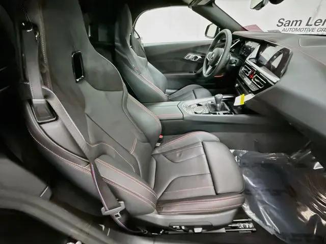 2026 BMW Z4 M40i