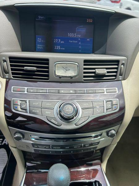 2012 INFINITI M35h M35h