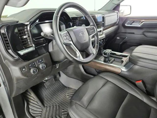 2024 Chevrolet Silverado 1500 4WD Crew Cab Short Bed RST