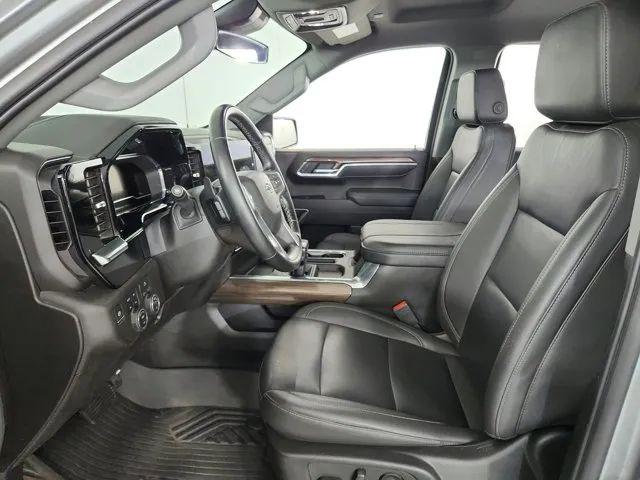 2024 Chevrolet Silverado 1500 4WD Crew Cab Short Bed RST