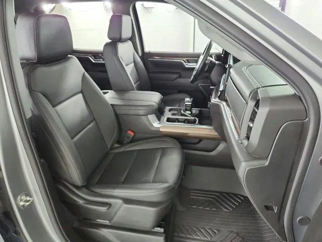 2024 Chevrolet Silverado 1500 4WD Crew Cab Short Bed RST