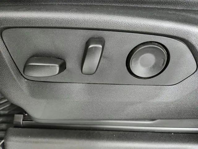 2024 Chevrolet Silverado 1500 4WD Crew Cab Short Bed RST