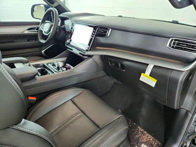2026 Jeep Grand Wagoneer L Limited Reserve 4x4