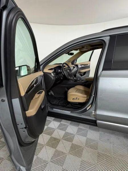 2024 Cadillac XT6 AWD Sport