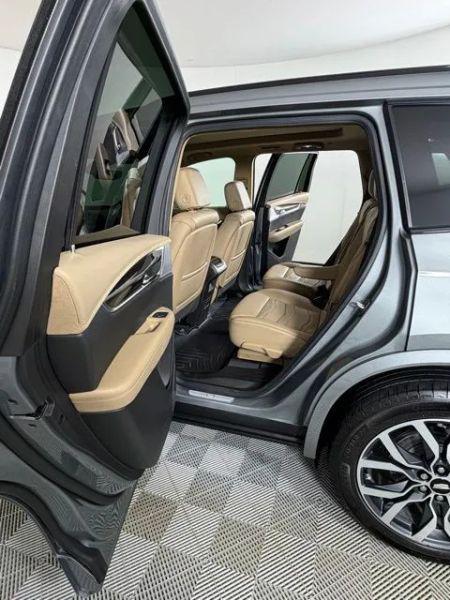 2024 Cadillac XT6 AWD Sport