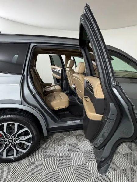 2024 Cadillac XT6 AWD Sport
