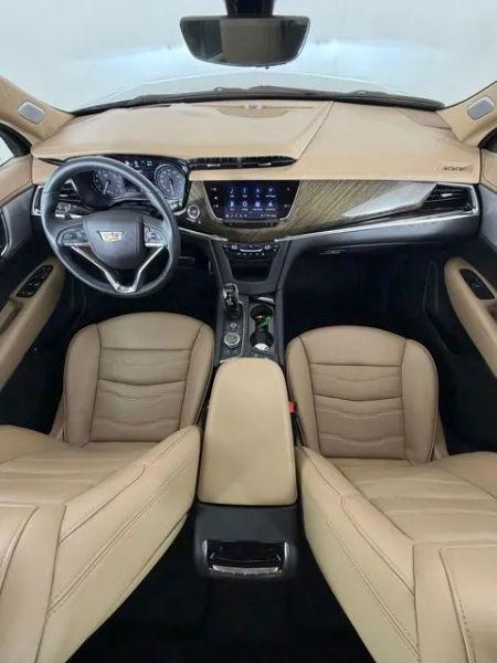 2024 Cadillac XT6 AWD Sport