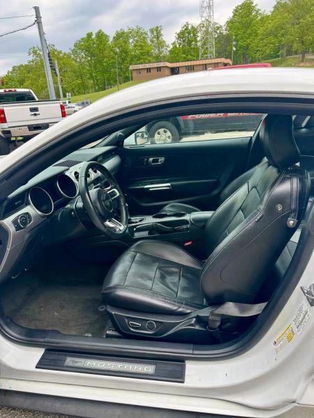 2018 Ford Mustang EcoBoost