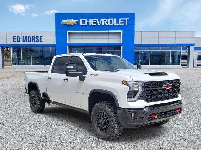 2026 Chevrolet Silverado 2500HD Crew Cab, Standard Bed, XR2, 4WD