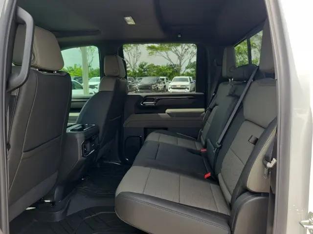 2026 Chevrolet Silverado 2500HD Crew Cab, Standard Bed, XR2, 4WD