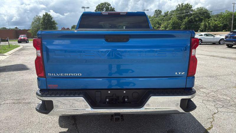 2023 Chevrolet Silverado 1500 4WD Crew Cab Short Bed LTZ