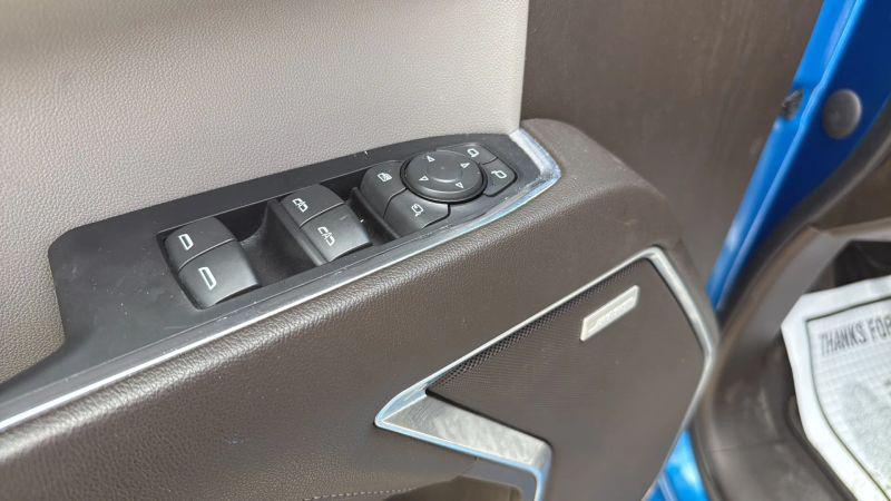 2023 Chevrolet Silverado 1500 4WD Crew Cab Short Bed LTZ
