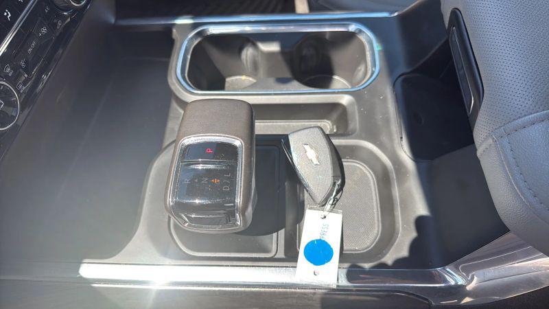 2023 Chevrolet Silverado 1500 4WD Crew Cab Short Bed LTZ
