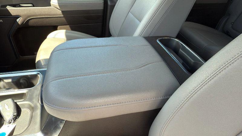 2023 Chevrolet Silverado 1500 4WD Crew Cab Short Bed LTZ