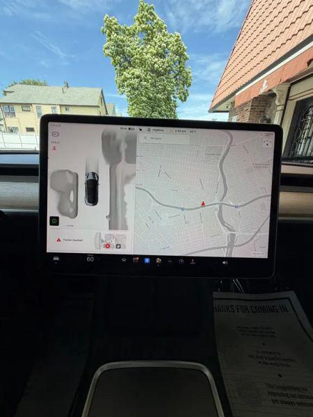 2022 Tesla Model 3 Rear-Wheel Drive