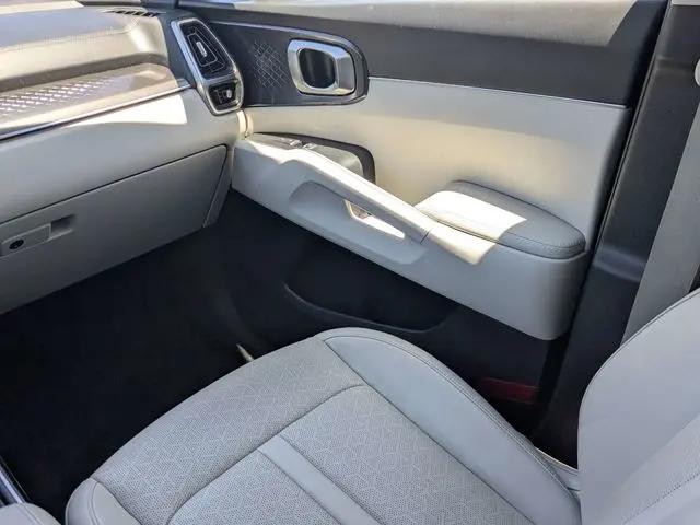 2023 Kia Sorento S