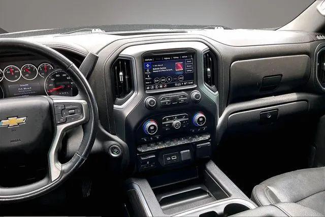 2021 Chevrolet Silverado 1500 4WD Crew Cab Short Bed LTZ