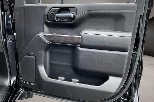 2021 Chevrolet Silverado 1500 4WD Crew Cab Short Bed LTZ