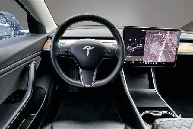 2019 Tesla Model 3 Long Range