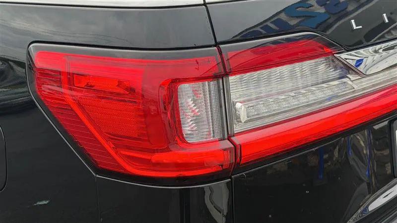 2018 Lincoln Navigator L Select