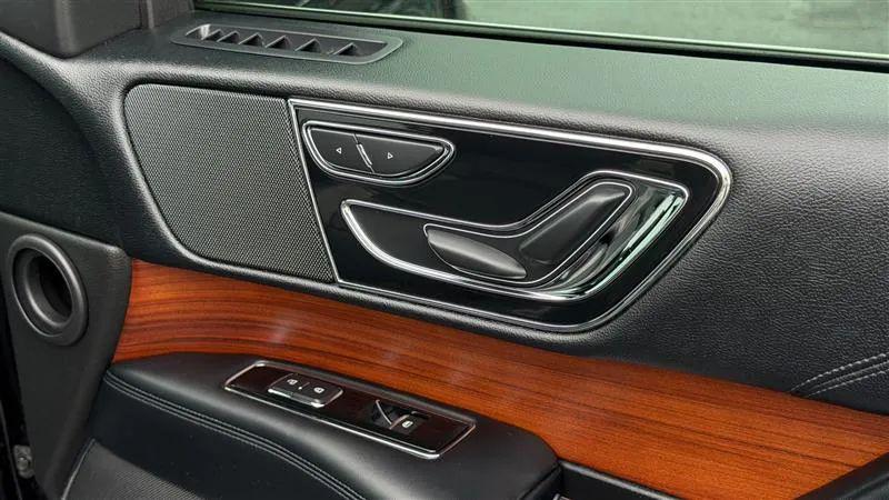 2018 Lincoln Navigator L Select