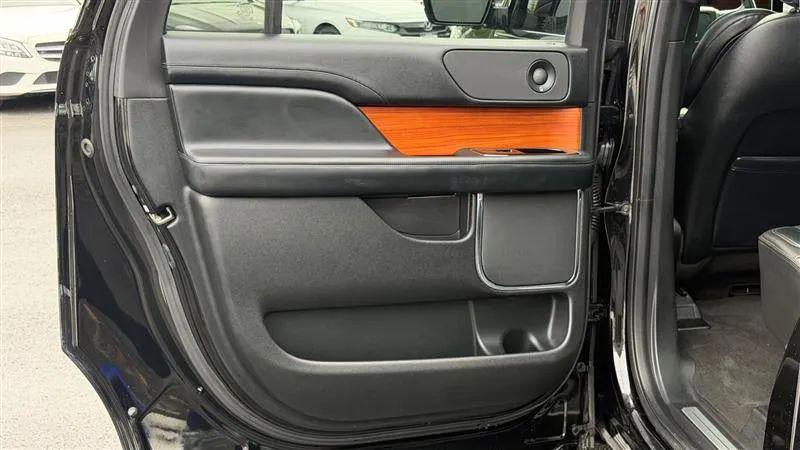 2018 Lincoln Navigator L Select