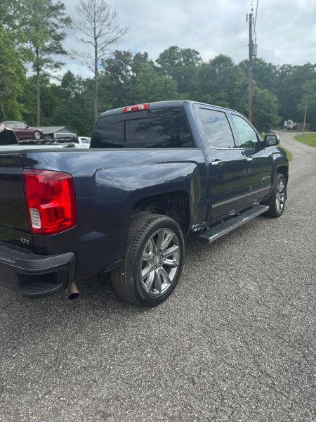2018 Chevrolet Silverado 1500 2LZ