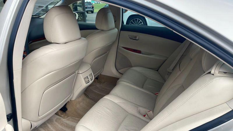 2011 Lexus ES 350 350