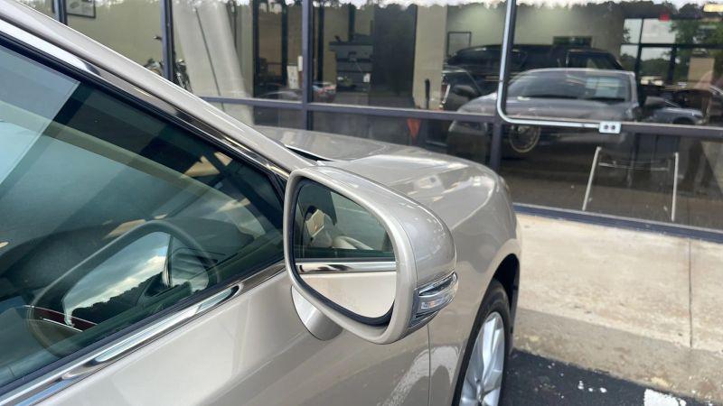 2011 Lexus ES 350 350