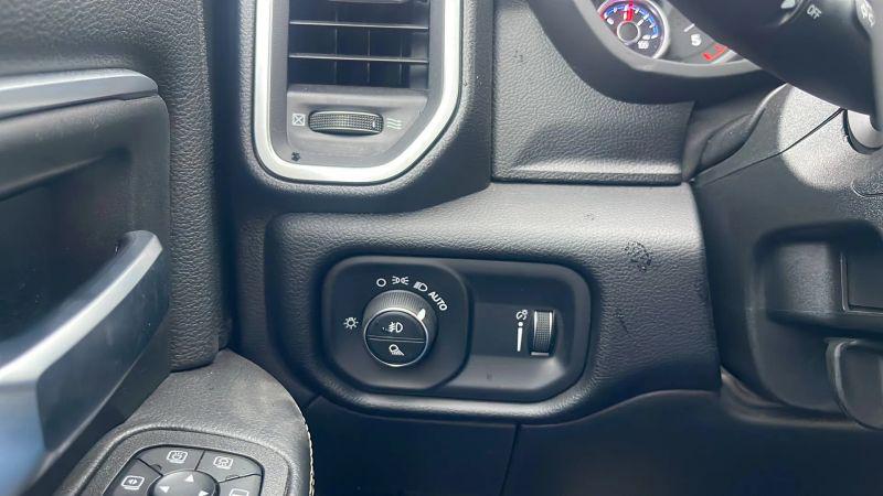 2025 Ram 3500 Big Horn Crew Cab 4x4 8' Box