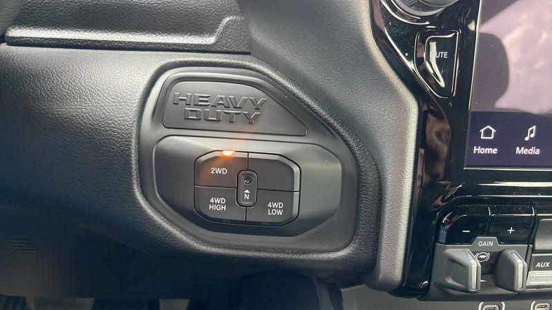 2025 Ram 3500 Big Horn Crew Cab 4x4 8' Box