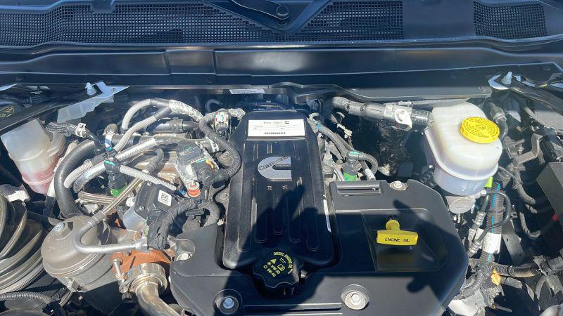 2025 Ram 3500 Big Horn Crew Cab 4x4 8' Box