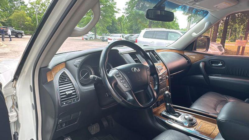 2014 INFINITI QX80 Base