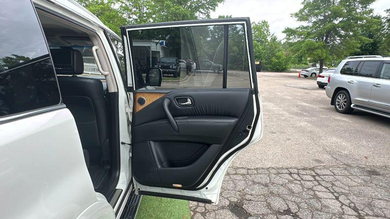 2014 INFINITI QX80 Base