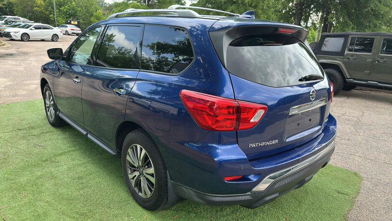 2019 Nissan Pathfinder S