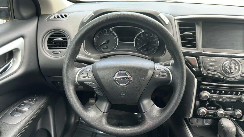 2019 Nissan Pathfinder S
