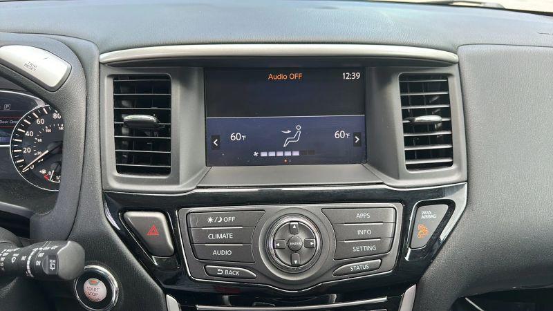 2019 Nissan Pathfinder S