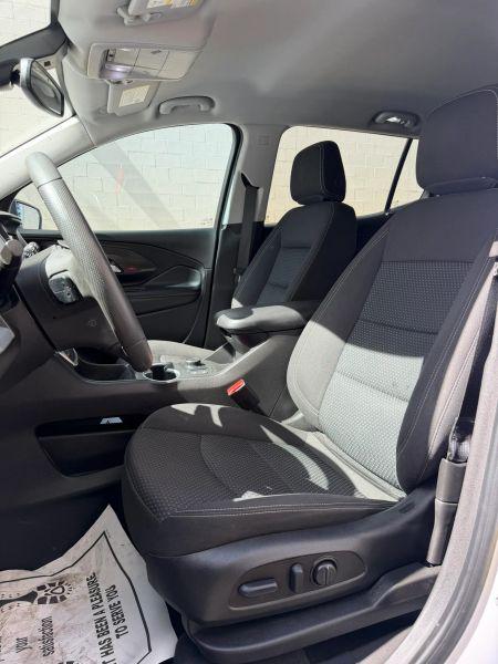 2022 GMC Terrain FWD SLE