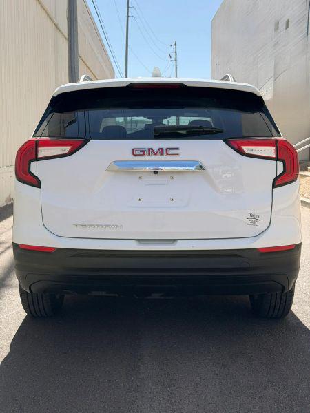 2022 GMC Terrain FWD SLE