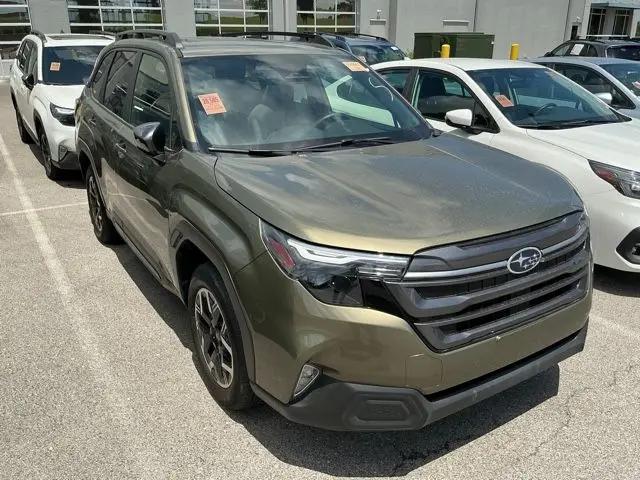 2025 Subaru Forester Premium