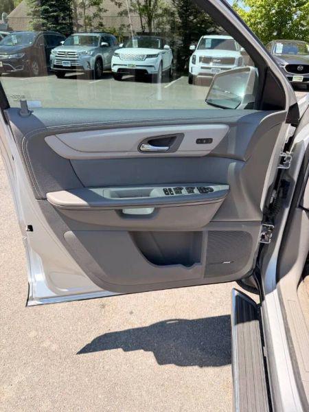 2016 Chevrolet Traverse 2LT