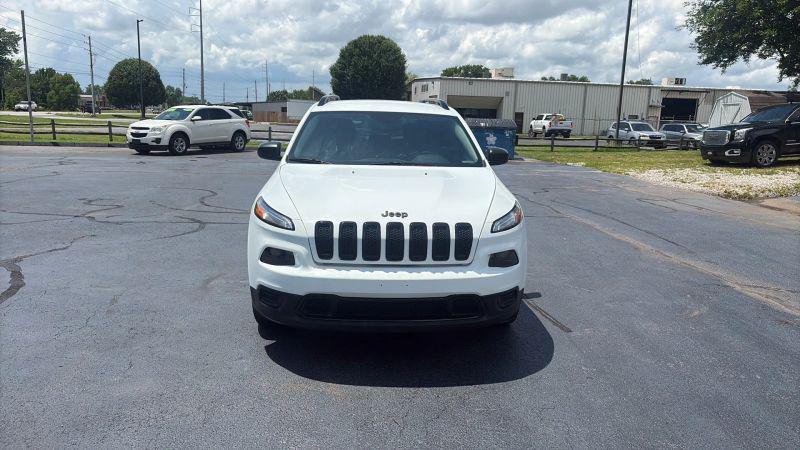 2017 Jeep Cherokee Altitude FWD