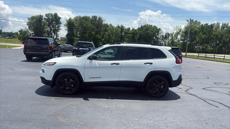 2017 Jeep Cherokee Altitude FWD