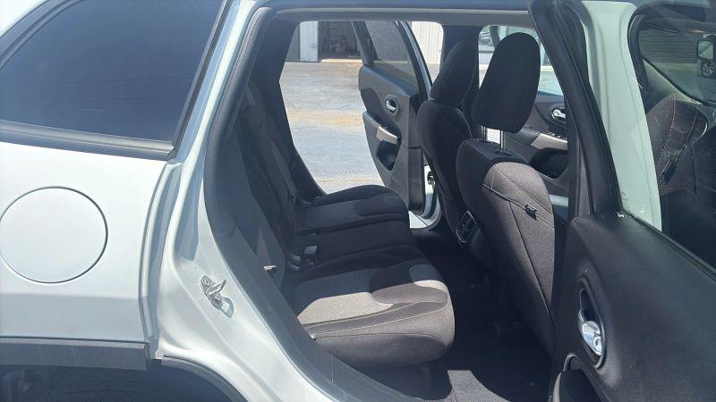 2017 Jeep Cherokee Altitude FWD