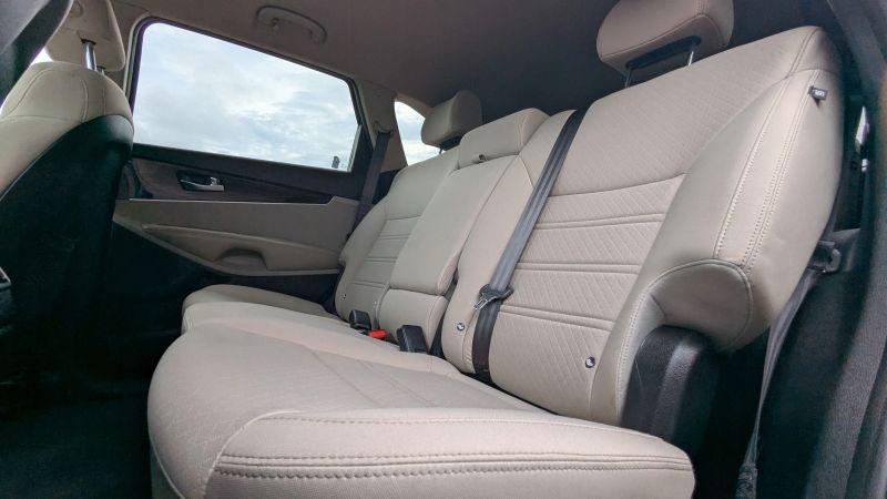 2019 Kia Sorento 2.4L LX