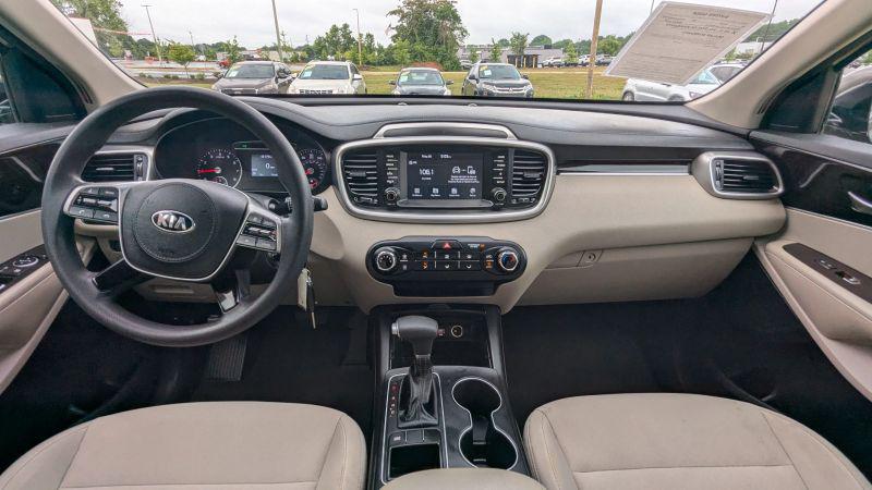2019 Kia Sorento 2.4L LX