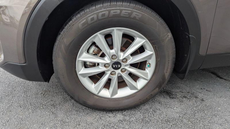 2019 Kia Sorento 2.4L LX