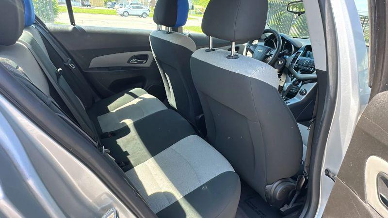 2012 Chevrolet Cruze LS