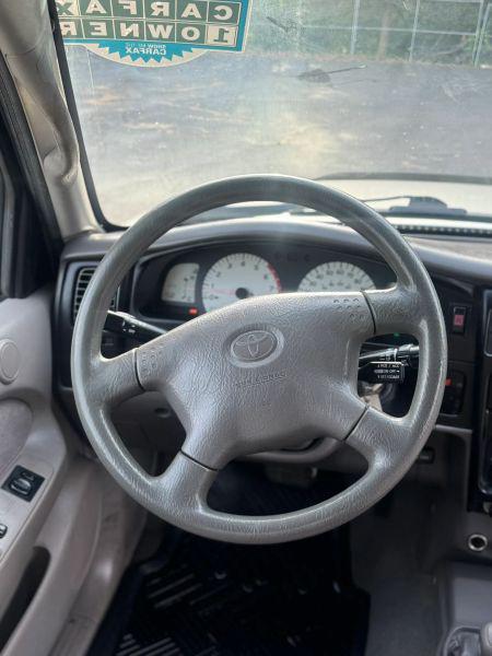 2002 Toyota Tacoma Base V6