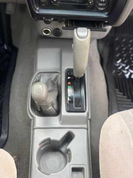 2002 Toyota Tacoma Base V6